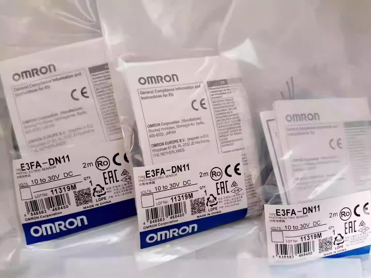 Omron Photoelectric Switch Sensor E3FA-DN11/DN12/DN13/DP12/DP13/RN11/TN11