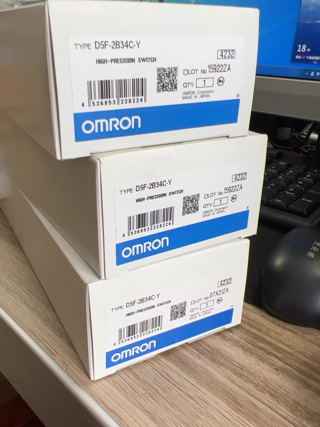 OMRON Omron tool setting sensor D5F-2B34C-Y