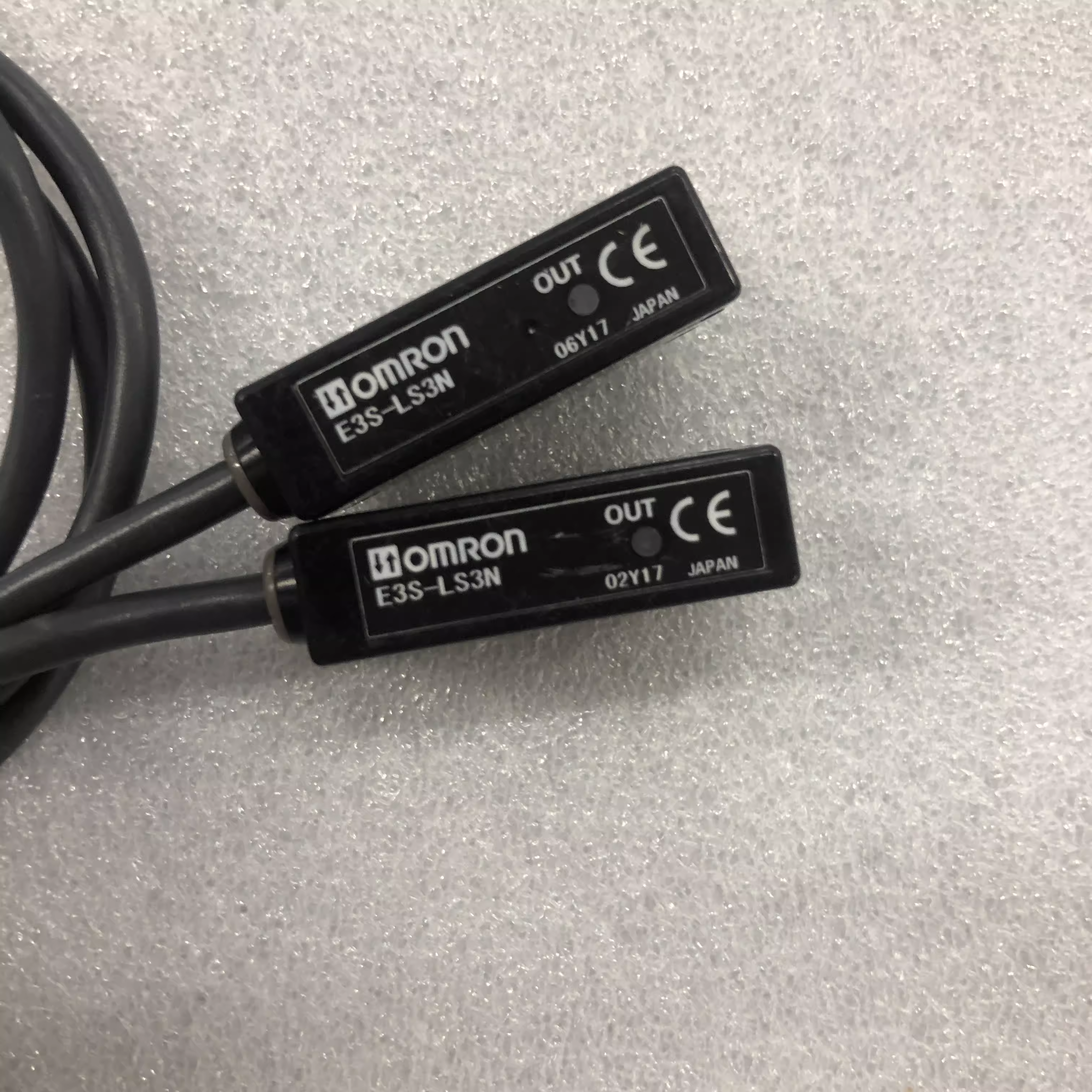 Omron disassembly photoelectric sensor E3S-LS3N/E3S-LS3N-I