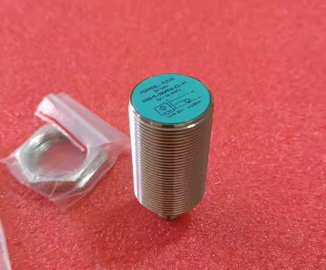 Pepperl+Fuchs Sensor NBB15-30GM50-E2-V1